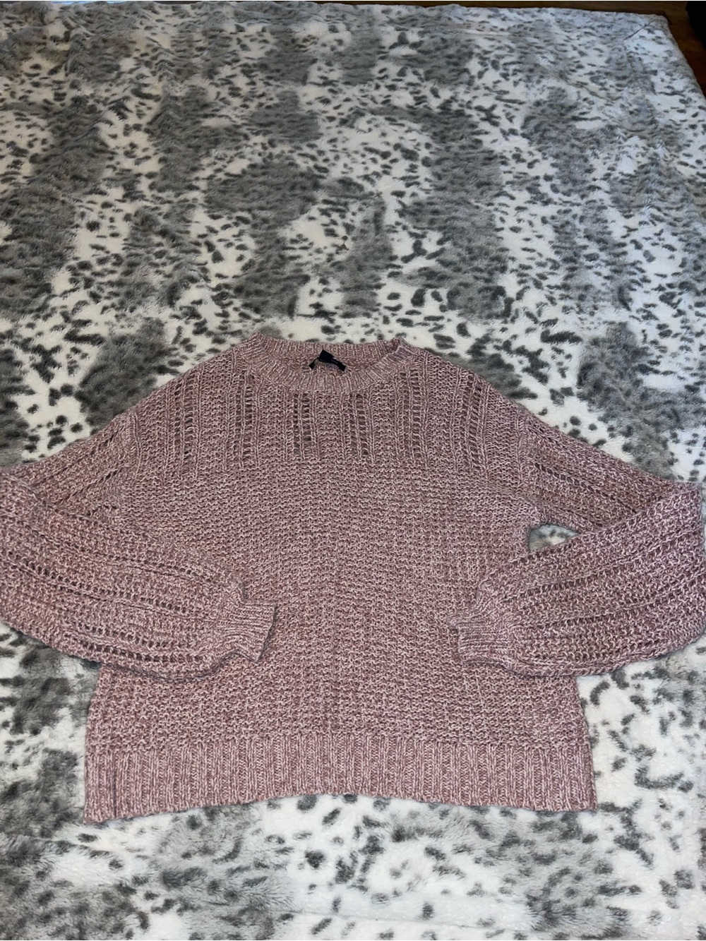American Eagle sweater
